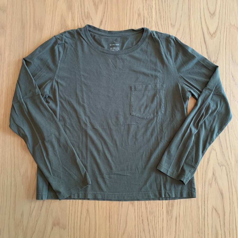 Everlane 100% Organic Cotton Long Sleeve Pocket Tee